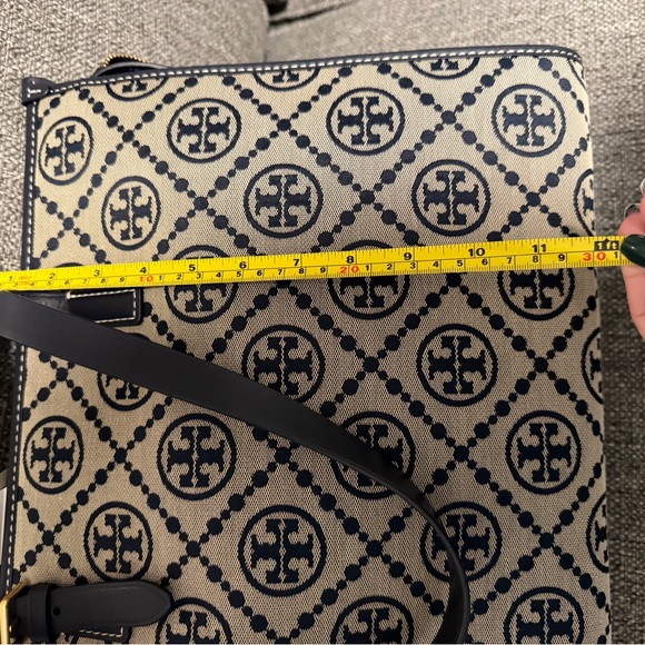 Tory Burch Navy and Tan Women's Bag - Picture 6 of 8